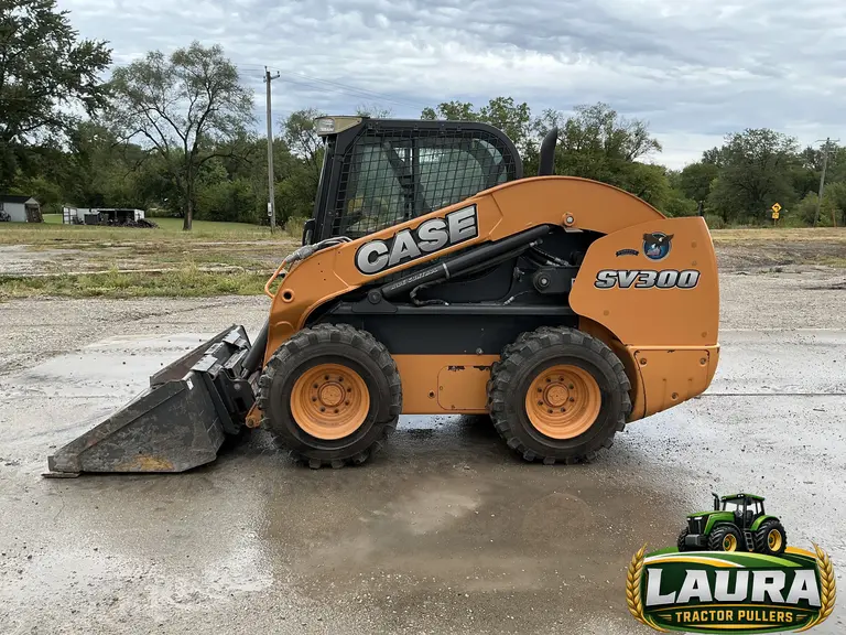 2014 Case SV300 Skid Steer photo 2