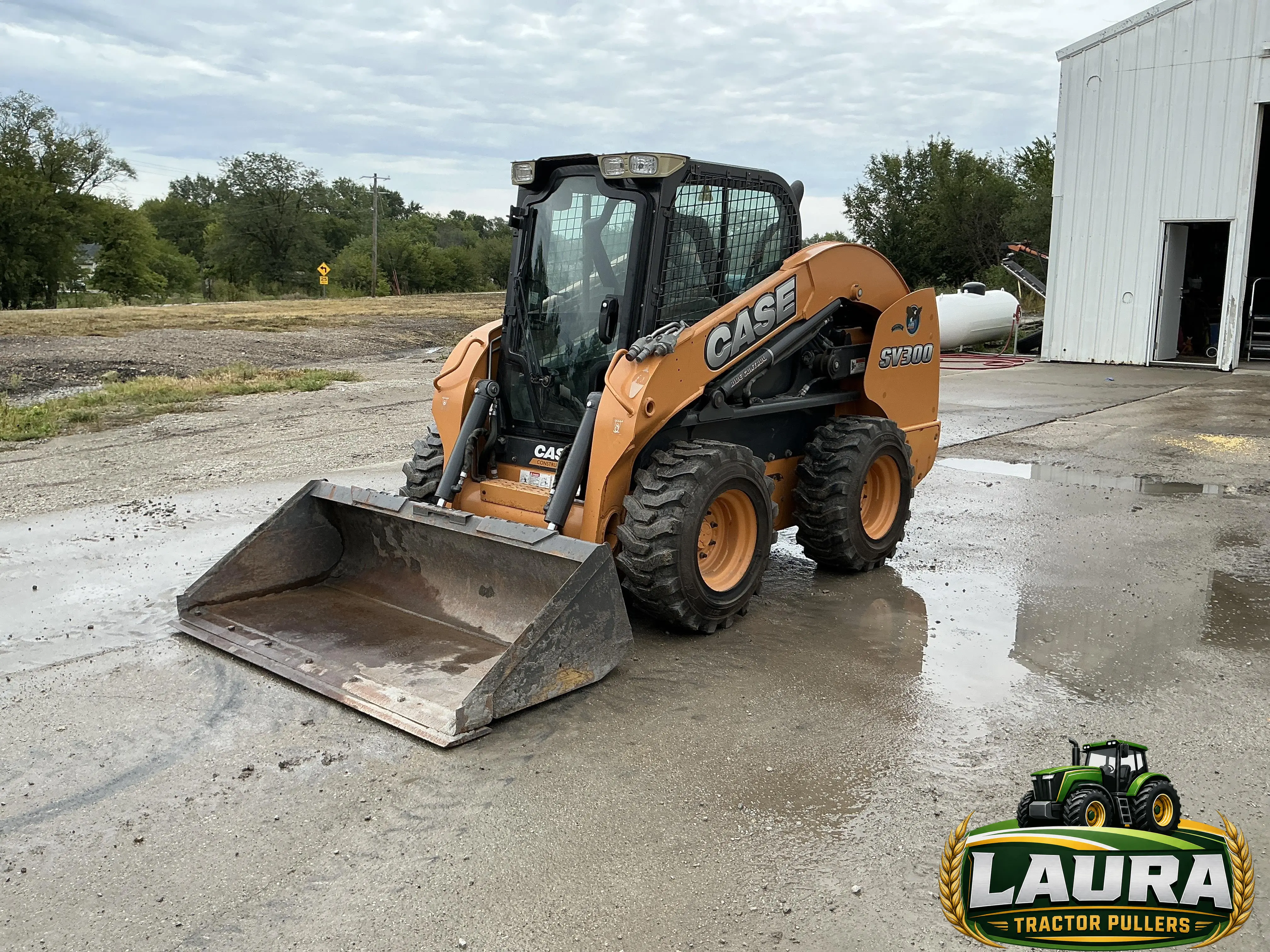 2014 Case SV300 Skid Steer photo 1