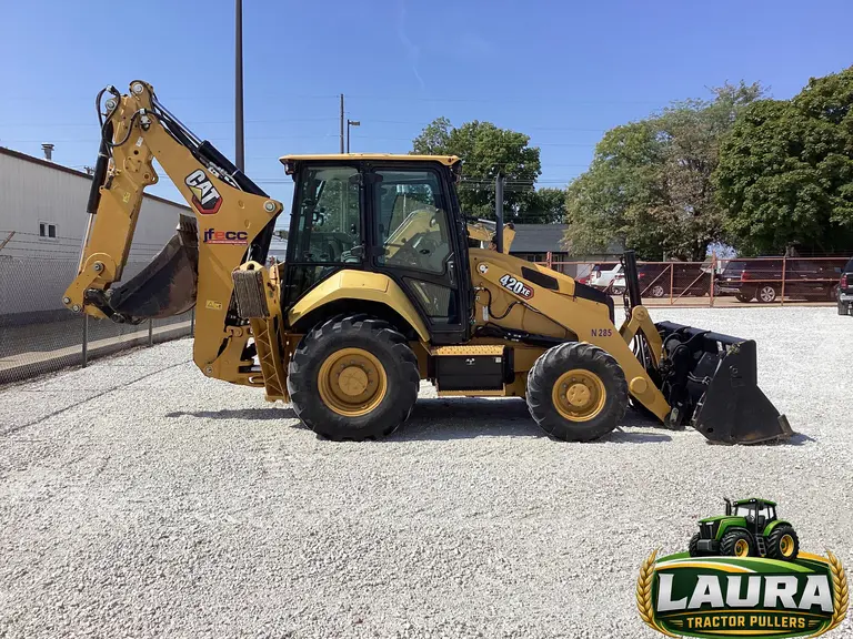 2023 Caterpillar 420XE 4x4 Loader Backhoe W/4-IN-1 Bucket & Extendahoe photo 9