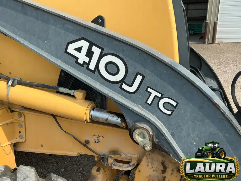 2010 John Deere 410J TC 4x4 Loader Backhoe W/Extendahoe photo 9