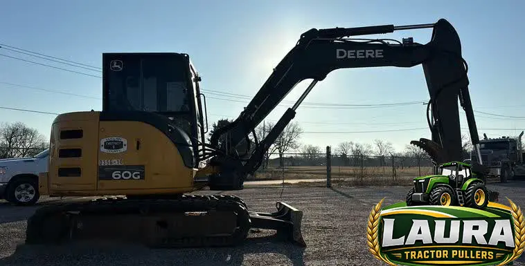 2016 John Deere 60G mini excavator photo 5