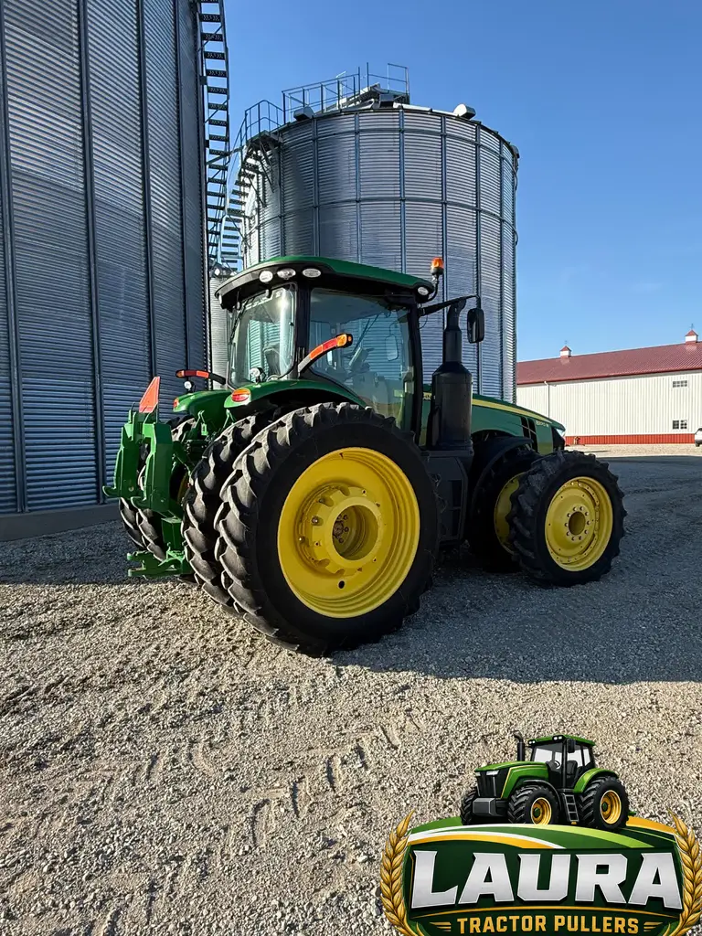 2016 John Deere 8370R MFWD Tractor photo 6