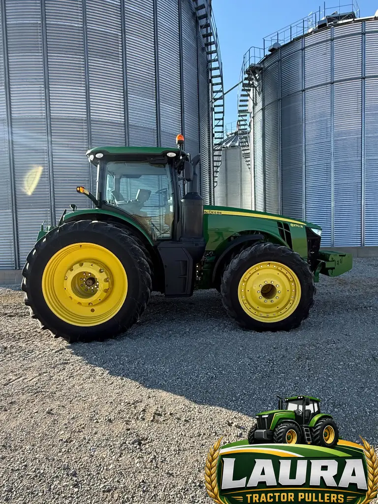 2016 John Deere 8370R MFWD Tractor photo 7