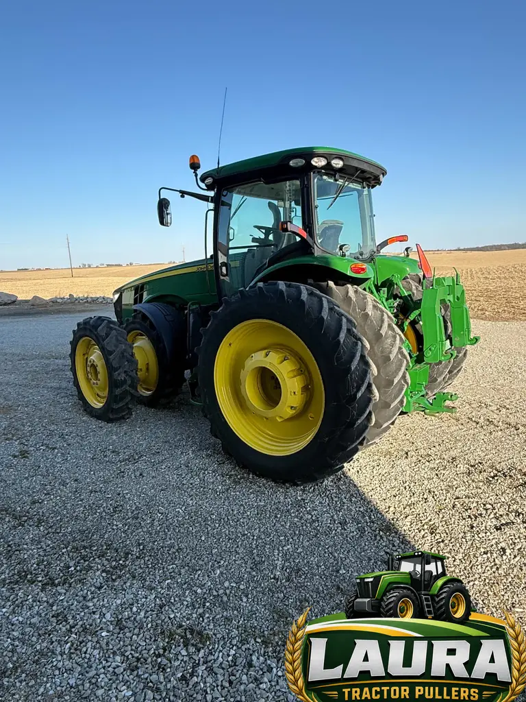 2016 John Deere 8370R MFWD Tractor photo 3