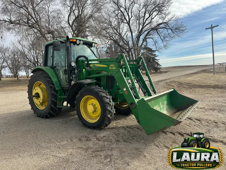 2008 John Deere 6430 Premium MFWD Tractor W/Loader photo 5