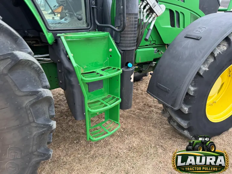 2015 John Deere 6150M MFWD Tractor photo 12