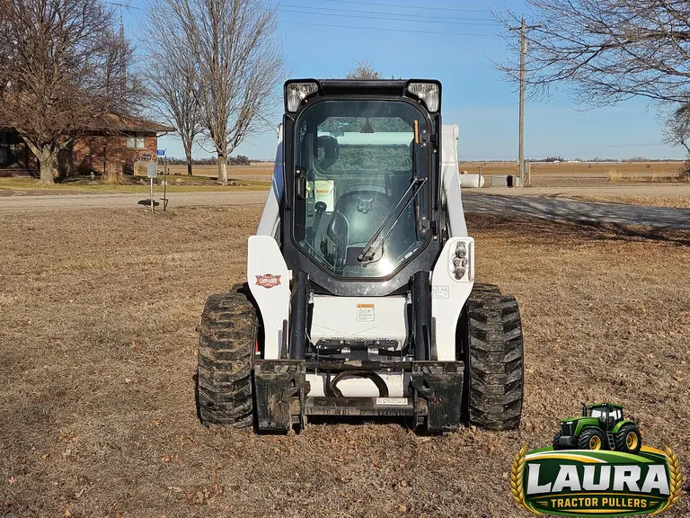 2015 Bobcat S650 Skid Steer photo 9