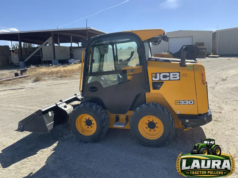 2018 JCB 330 T4 Skid Steer photo 2
